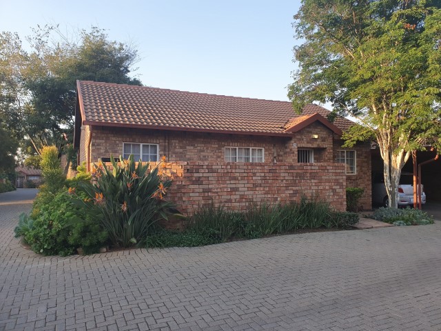HS11759photo1.jpg