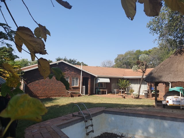 HS11765photo1.jpg