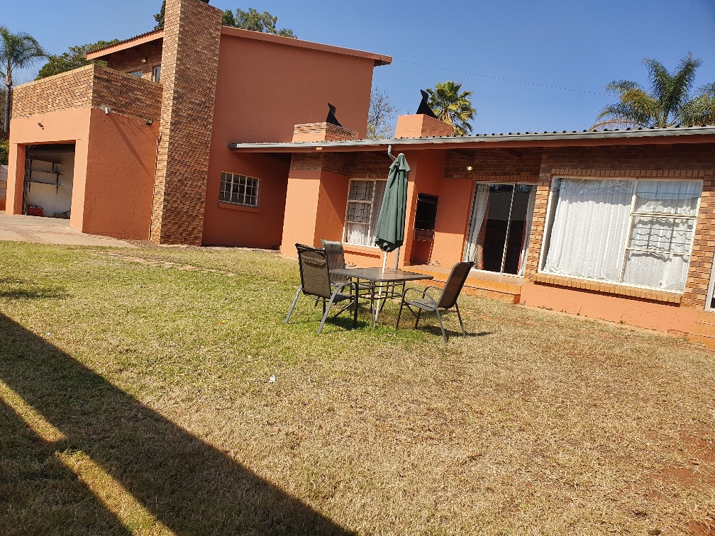 HS11844photo1.jpg