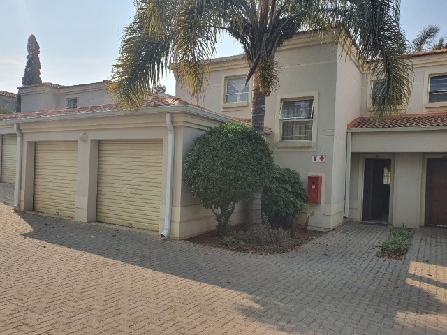 HS11889photo1.jpg