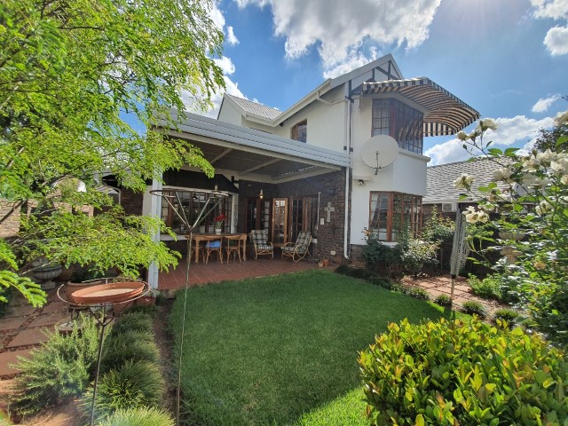 HS11907photo1.jpg
