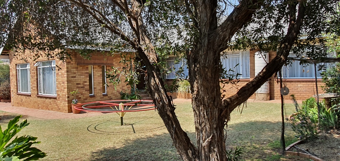HS11948photo1.jpg